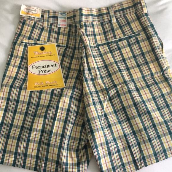 Brand New, Unworn, Vintage 60’s Men Walking Shorts - Picture 1 of 3